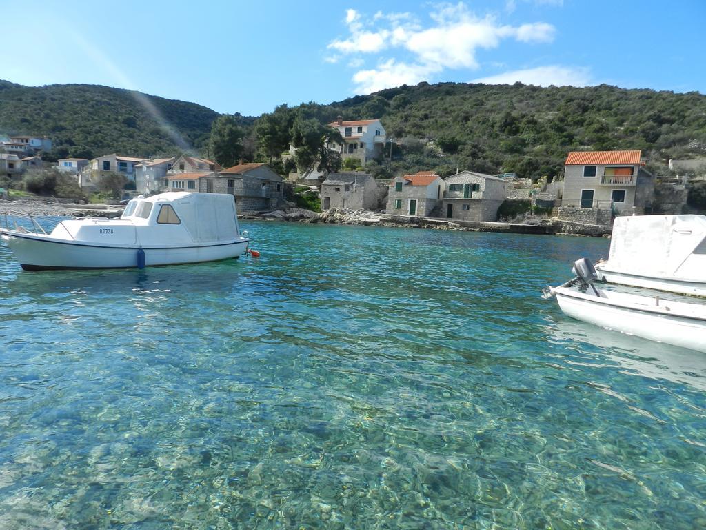 Vila Vita Donje Selo na Šolti エクステリア 写真