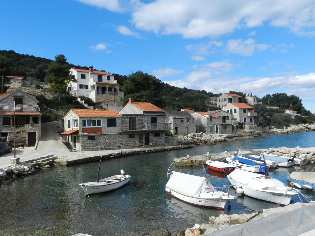 Vila Vita Donje Selo na Šolti エクステリア 写真