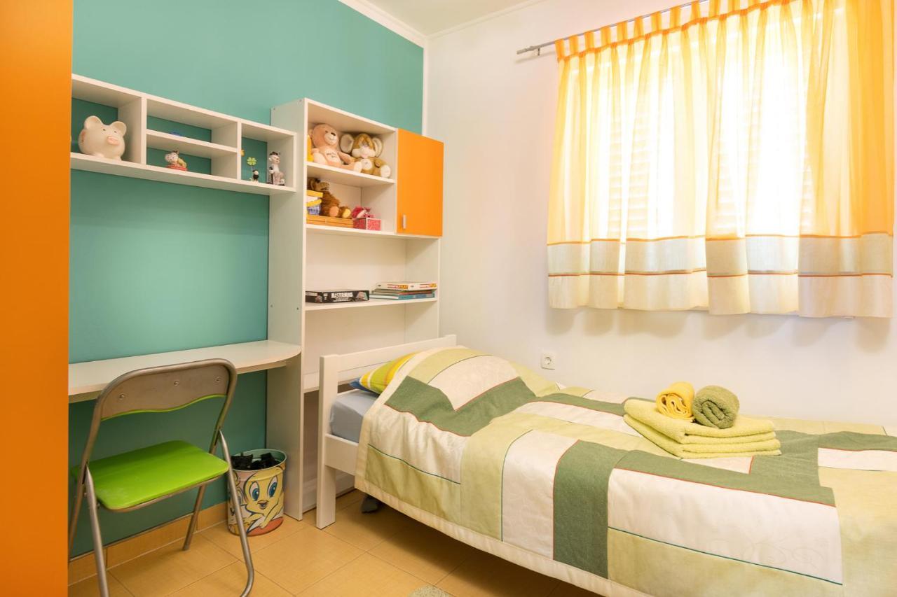 Vila Vita Donje Selo na Šolti エクステリア 写真