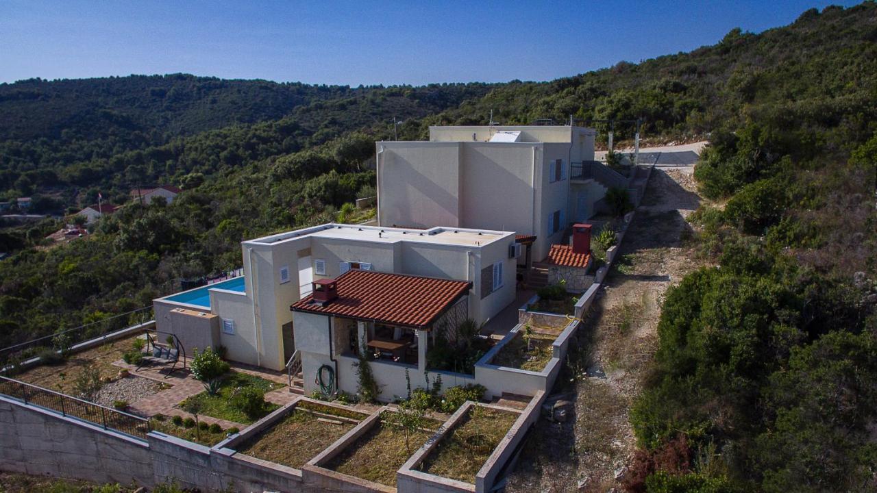 Vila Vita Donje Selo na Šolti エクステリア 写真