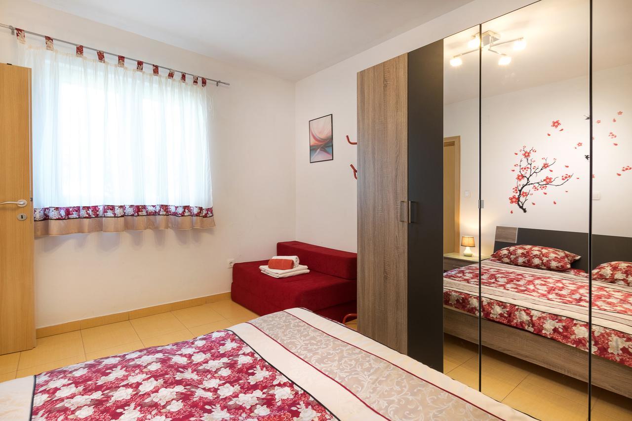 Vila Vita Donje Selo na Šolti エクステリア 写真